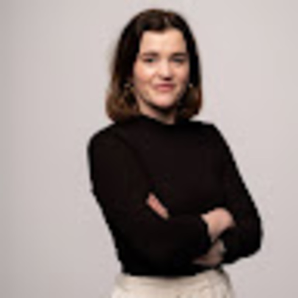 Meet your Posher, Caroline